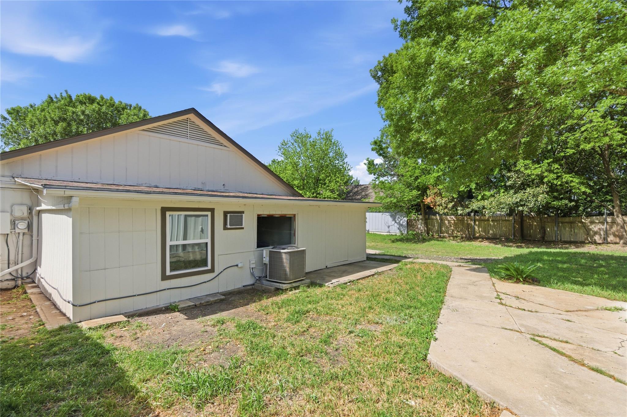 12344 Little Emily Way Austin TX 78753