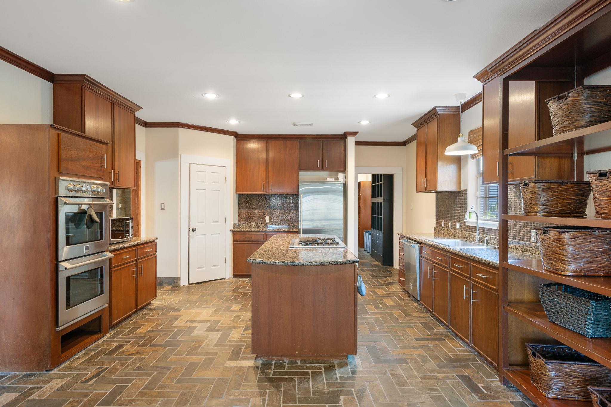 158 Uriah Drive Elgin TX 78621