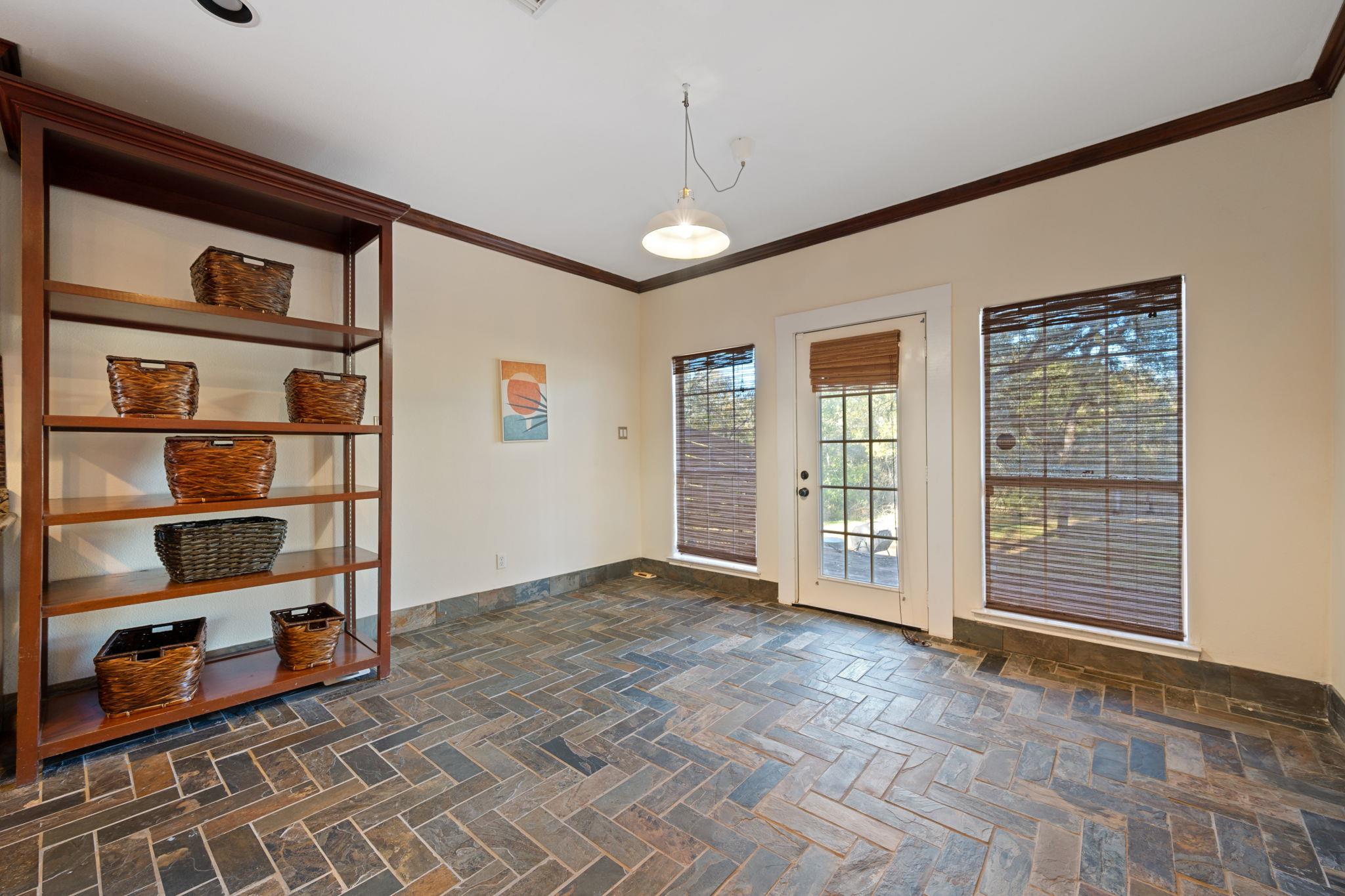 158 Uriah Drive Elgin TX 78621