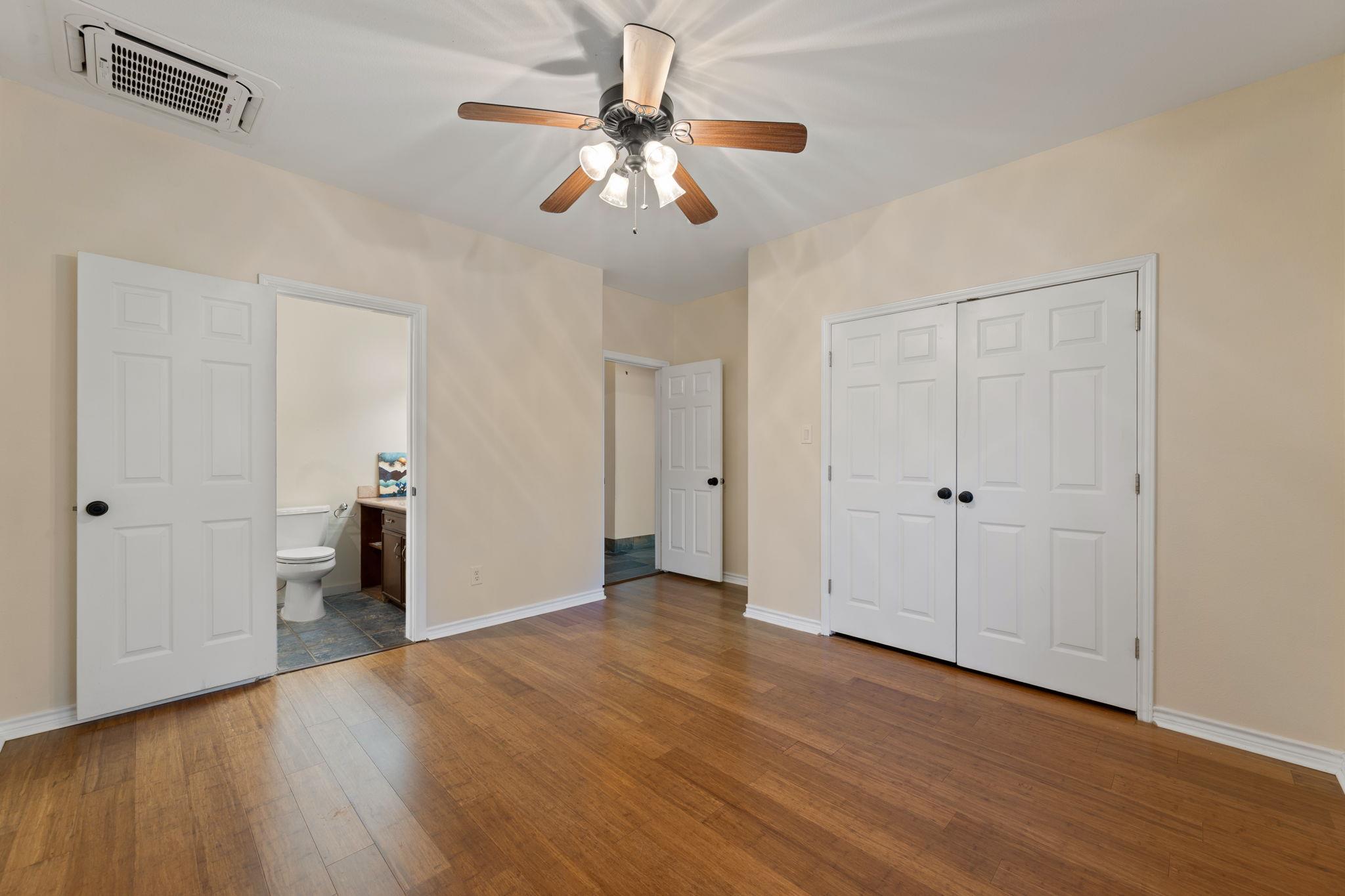 158 Uriah Drive Elgin TX 78621