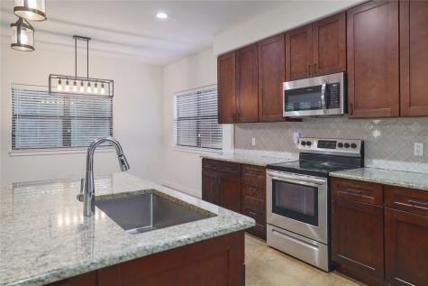122 N Pohakea Drive Bastrop TX 78602