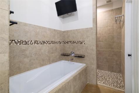 122 N Pohakea Drive Bastrop TX 78602