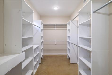 122 N Pohakea Drive Bastrop TX 78602