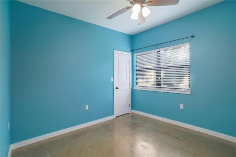 122 N Pohakea Drive Bastrop TX 78602