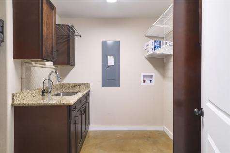 122 N Pohakea Drive Bastrop TX 78602