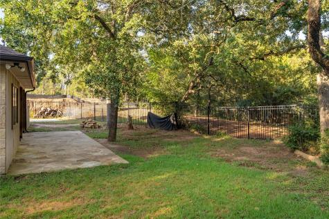 122 N Pohakea Drive Bastrop TX 78602
