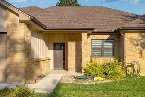 122 N Pohakea Drive Bastrop TX 78602