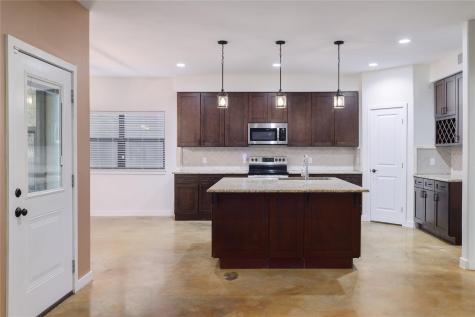 122 N Pohakea Drive Bastrop TX 78602