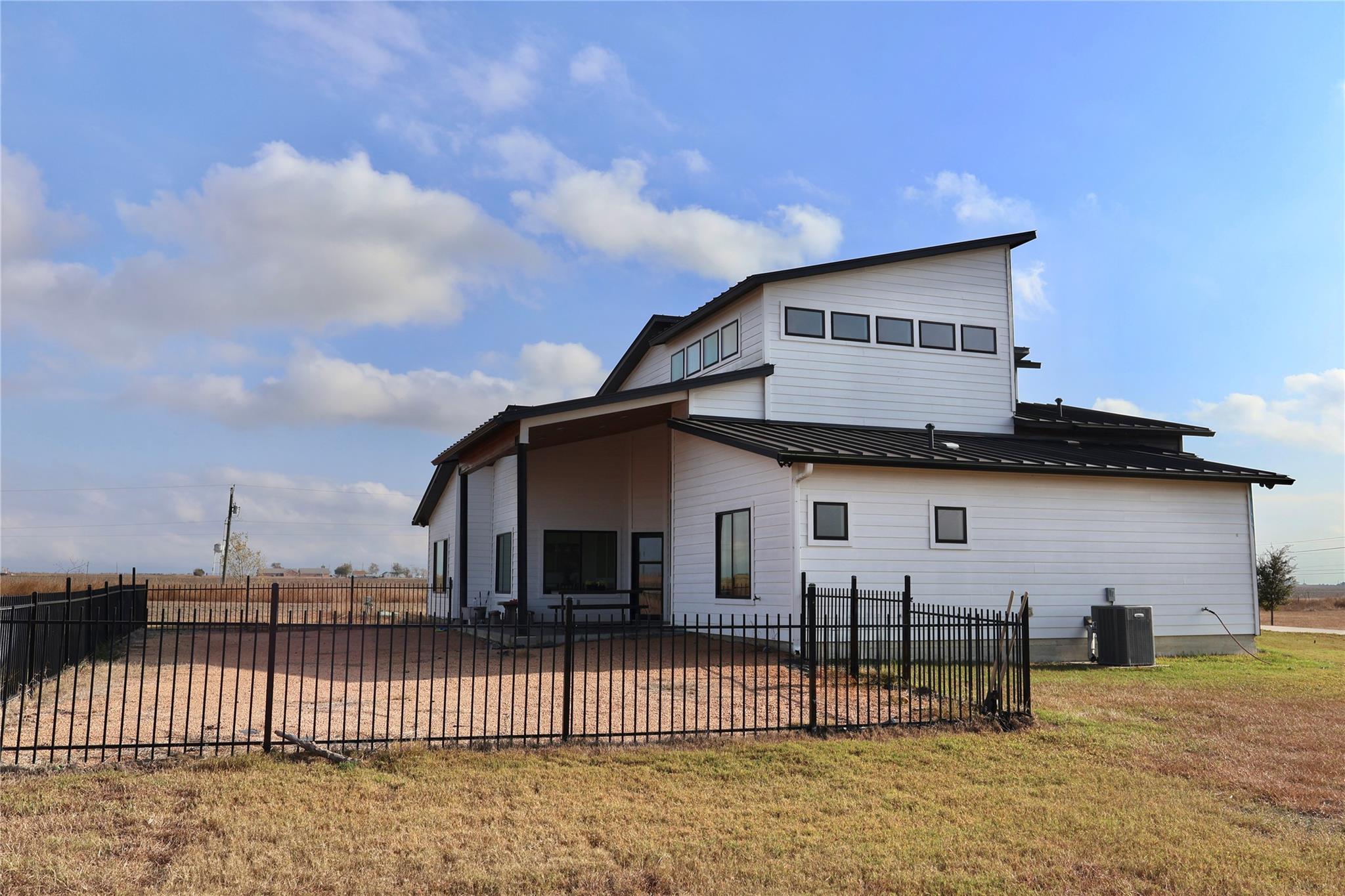 17216 Lund Carlson Road Elgin TX 78621
