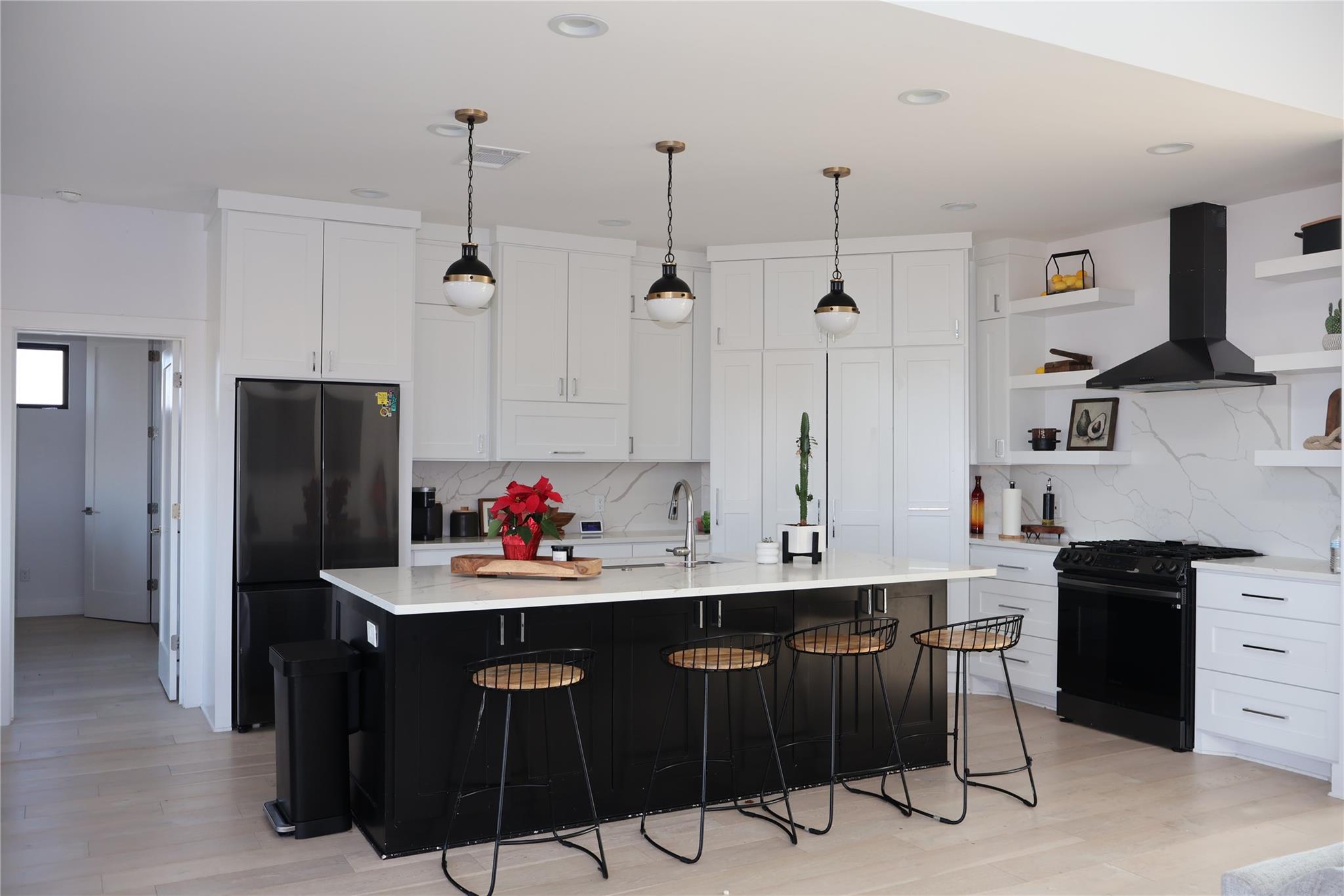 17216 Lund Carlson Road Elgin TX 78621