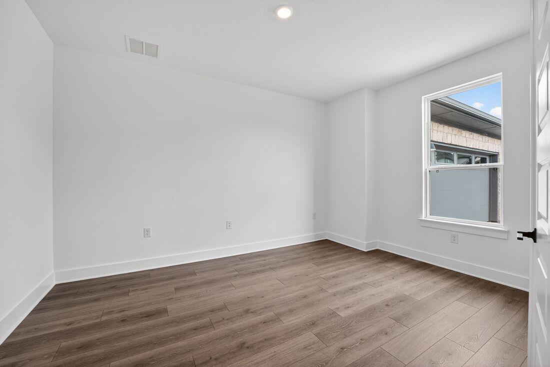8608 Turaco Trail Austin TX 78744