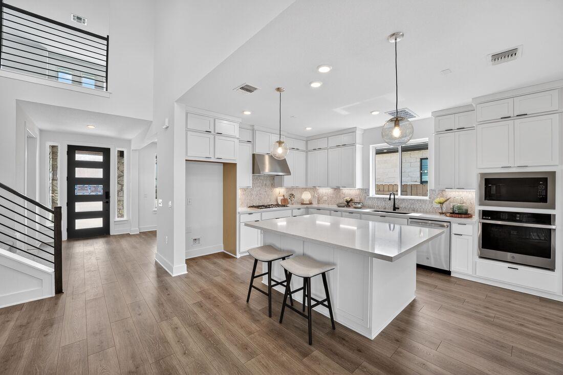 8608 Turaco Trail Austin TX 78744