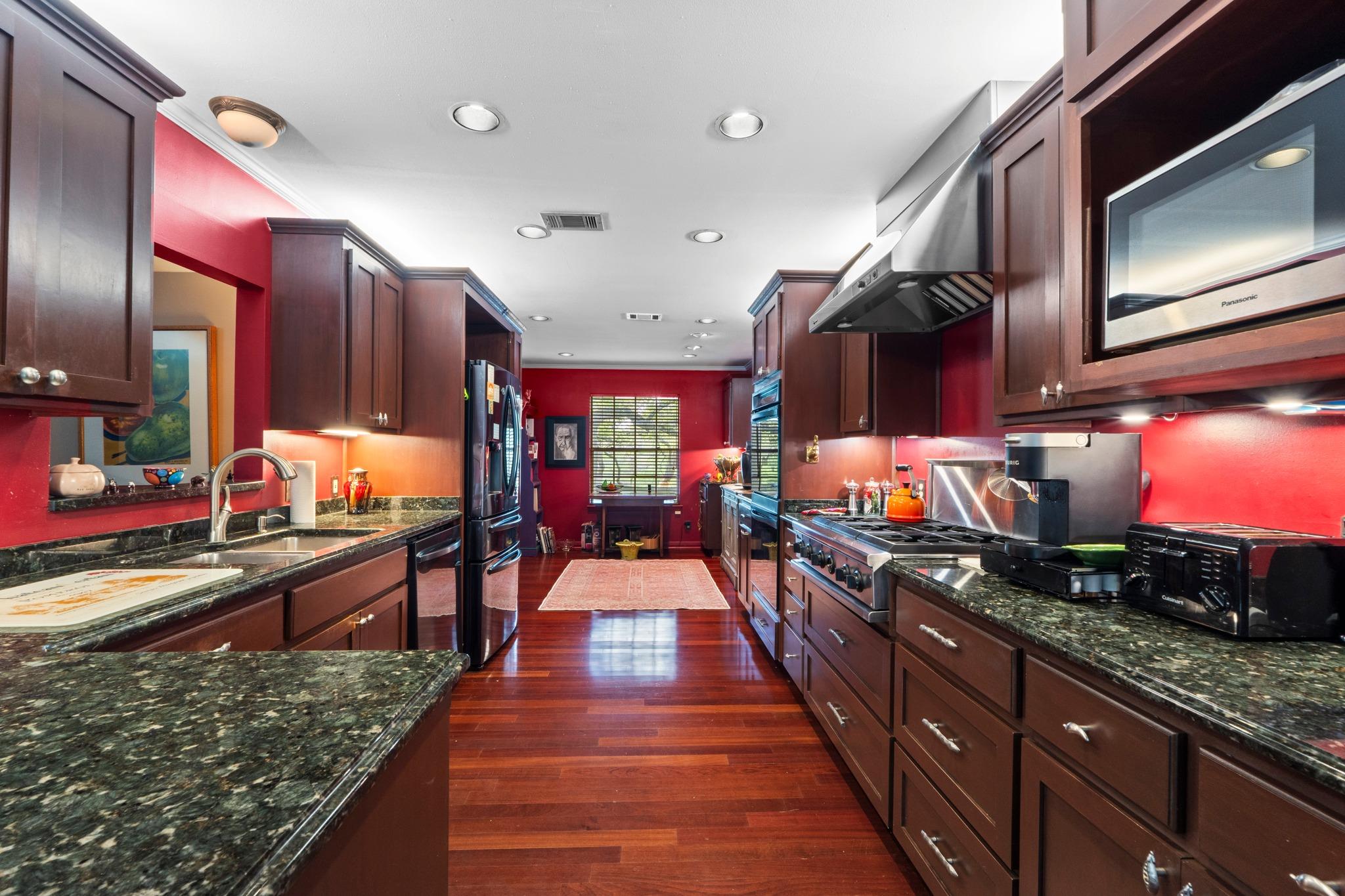 2606 Deerfoot Trail Austin TX 78704