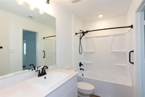 548 Rancho Del Cielo Loop Jarrell TX 76537