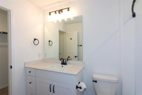 548 Rancho Del Cielo Loop Jarrell TX 76537