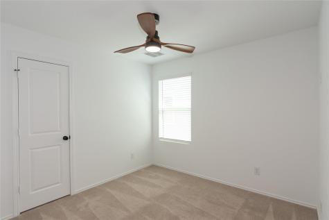 548 Rancho Del Cielo Loop Jarrell TX 76537