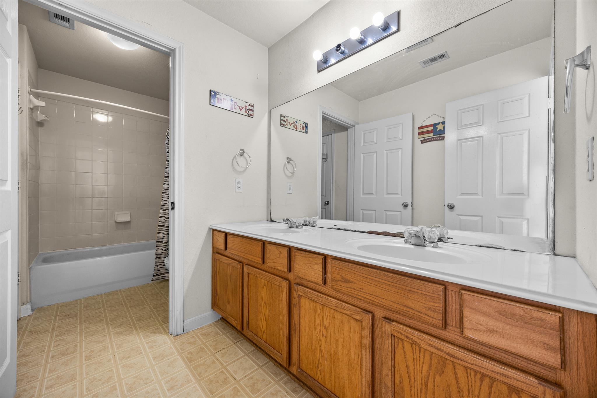 3502 Shiraz Loop Round Rock TX 78665