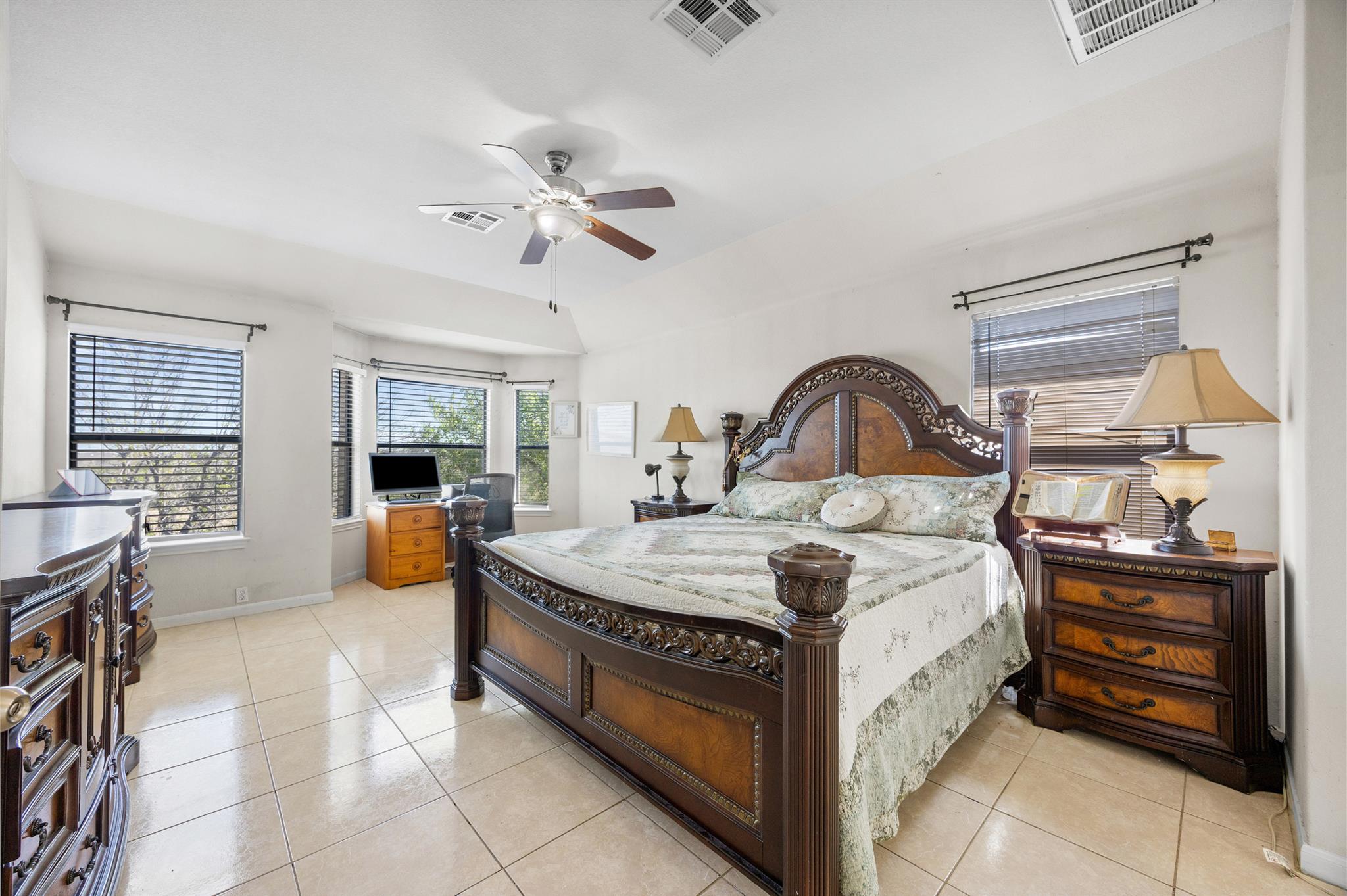 3502 Shiraz Loop Round Rock TX 78665