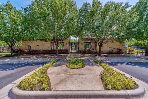 389 Still Hollow Creek Buda TX 78610