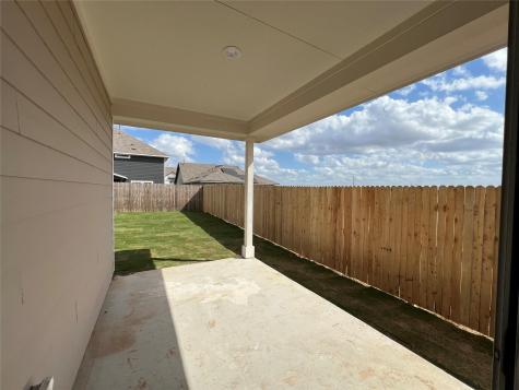 329 Willow Heights Drive Hutto TX 78634