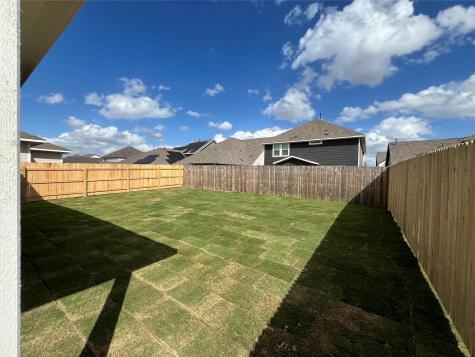 329 Willow Heights Drive Hutto TX 78634