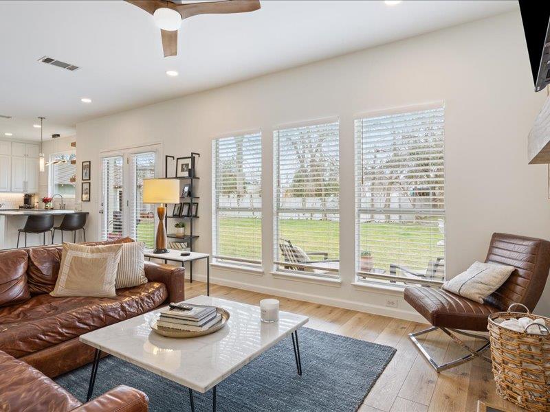 1205 S Main Street Georgetown TX 78626