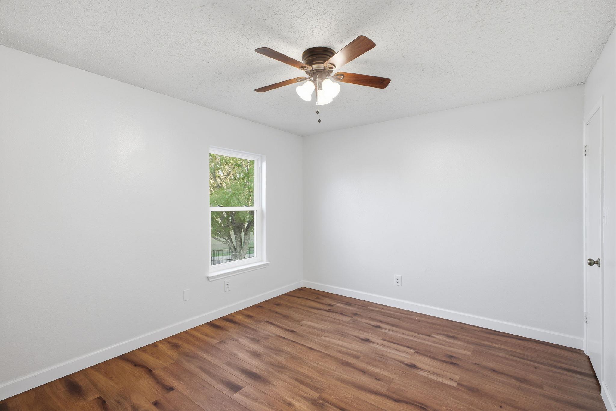 4020 Grassland Lane Kyle TX 78640