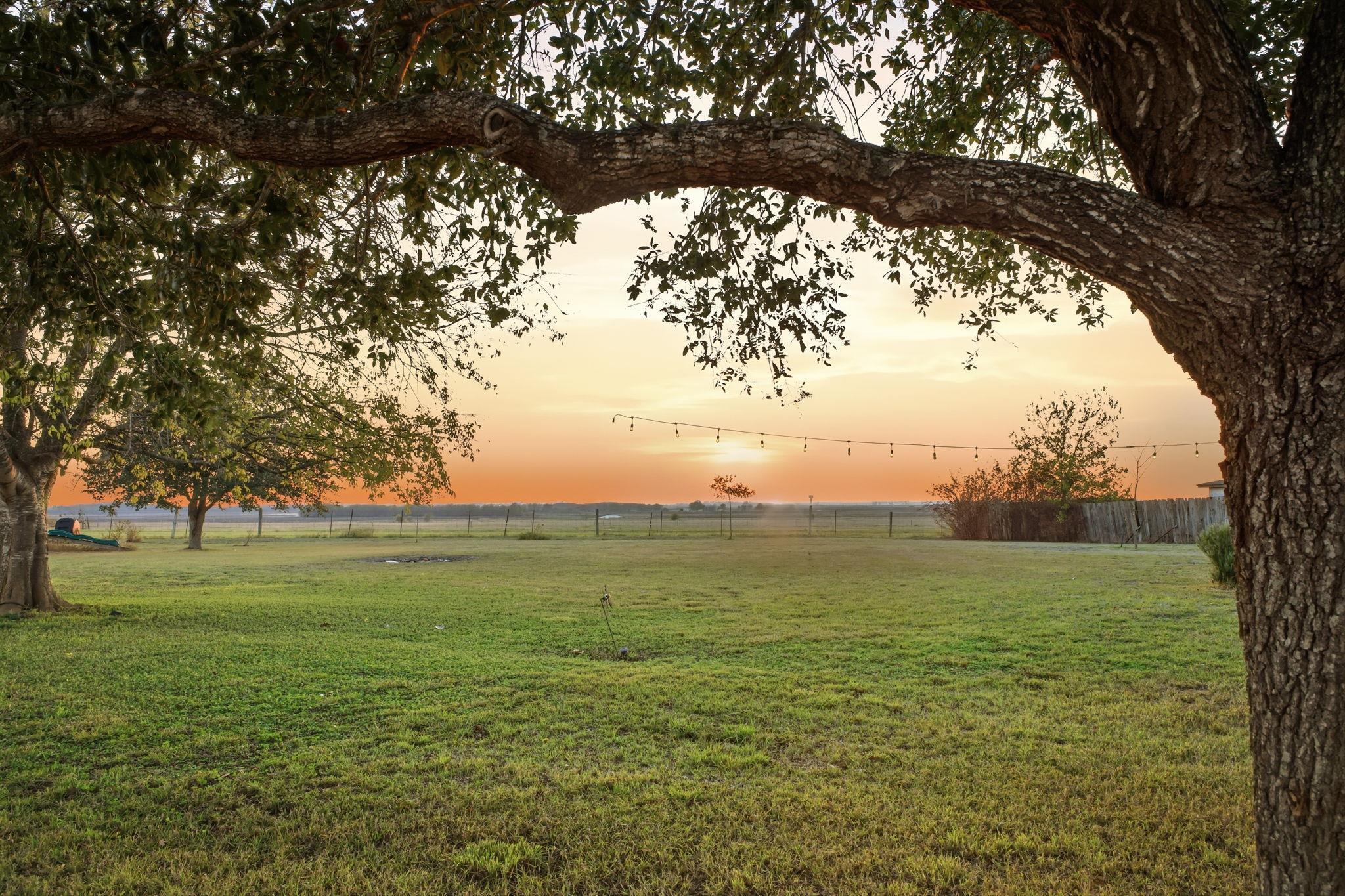 4020 Grassland Lane Kyle TX 78640