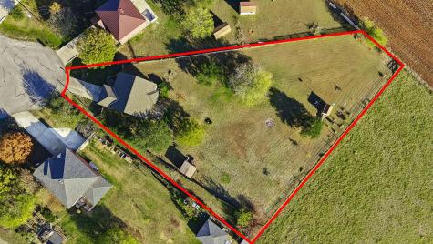 4020 Grassland Lane Kyle TX 78640