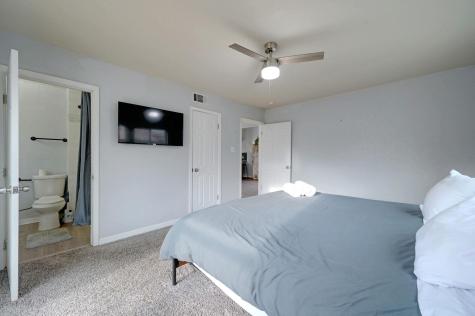 827 Briarcliff Drive San Antonio TX 78213
