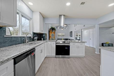 827 Briarcliff Drive San Antonio TX 78213