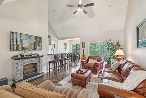 106 Kahuku Court Bastrop TX 78602