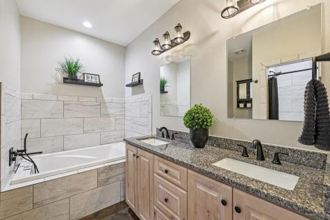 106 Kahuku Court Bastrop TX 78602