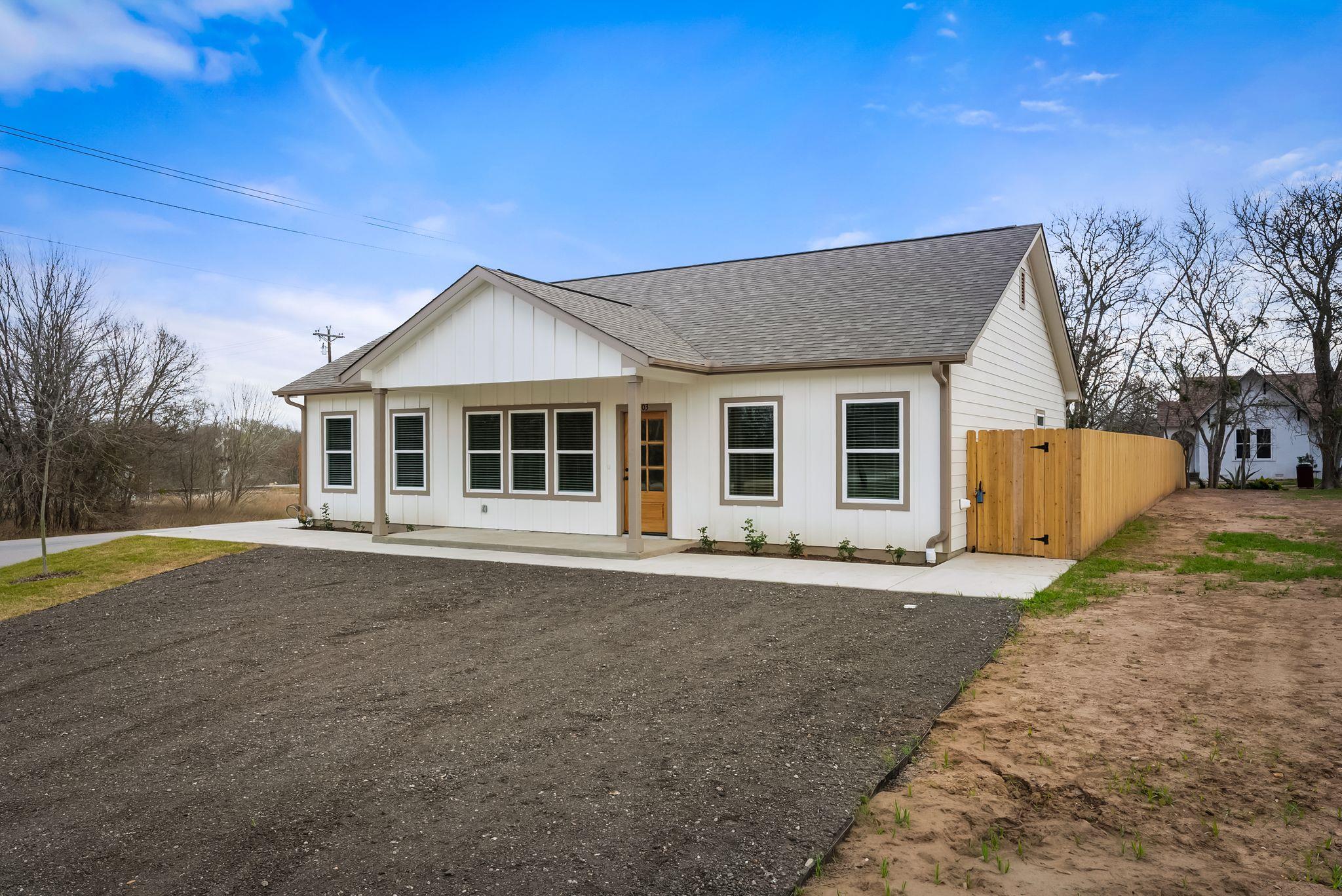 103 Lentz Main Street Red Rock TX 78662