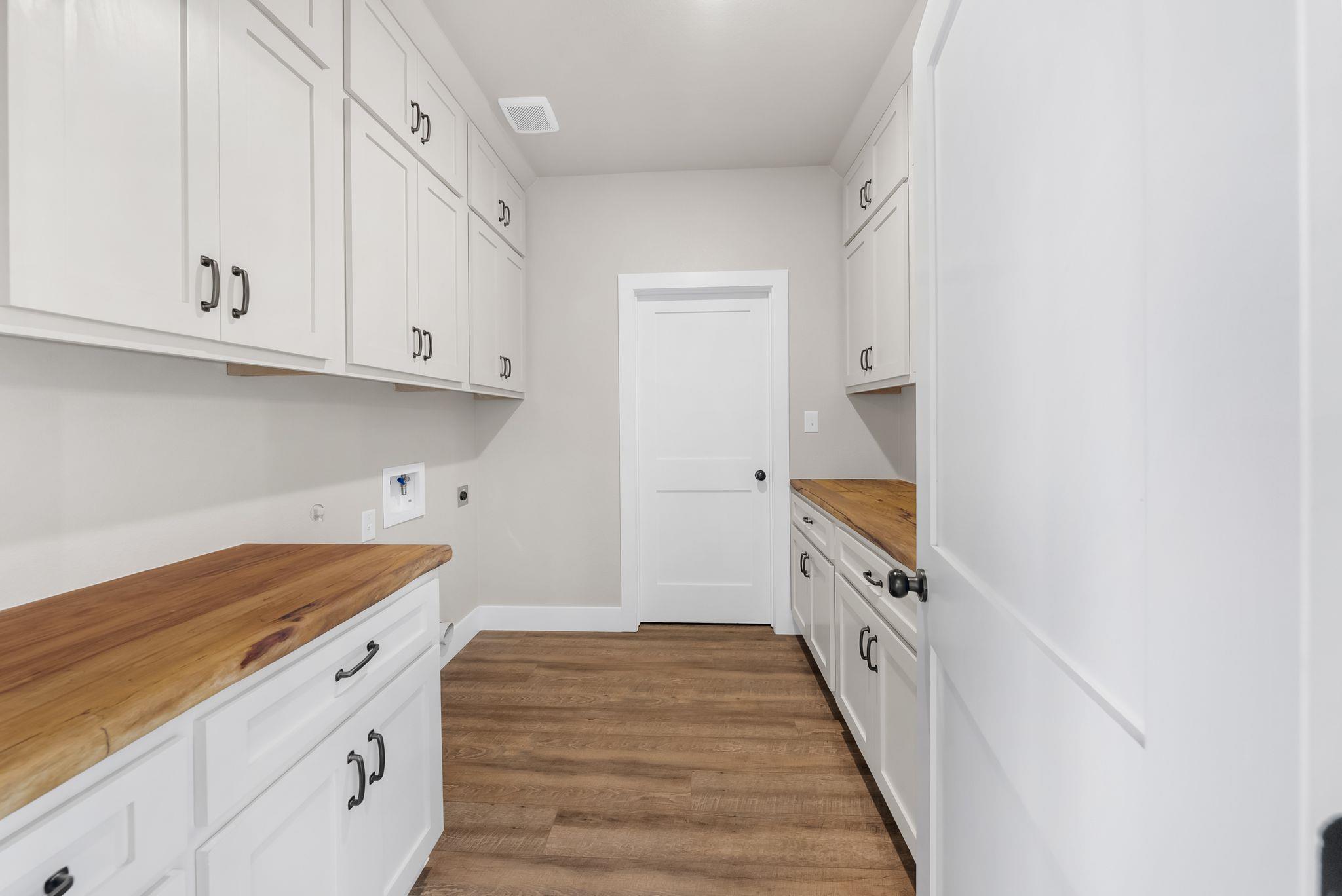 103 Lentz Main Street Red Rock TX 78662