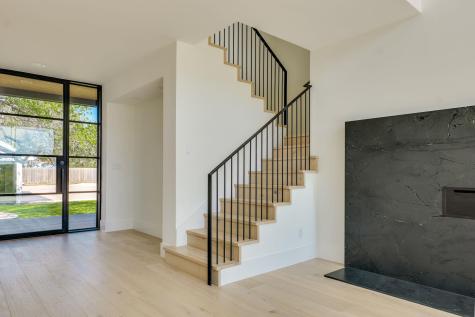 909 Cat Hollow Club Drive Spicewood TX 78669