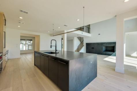 909 Cat Hollow Club Drive Spicewood TX 78669