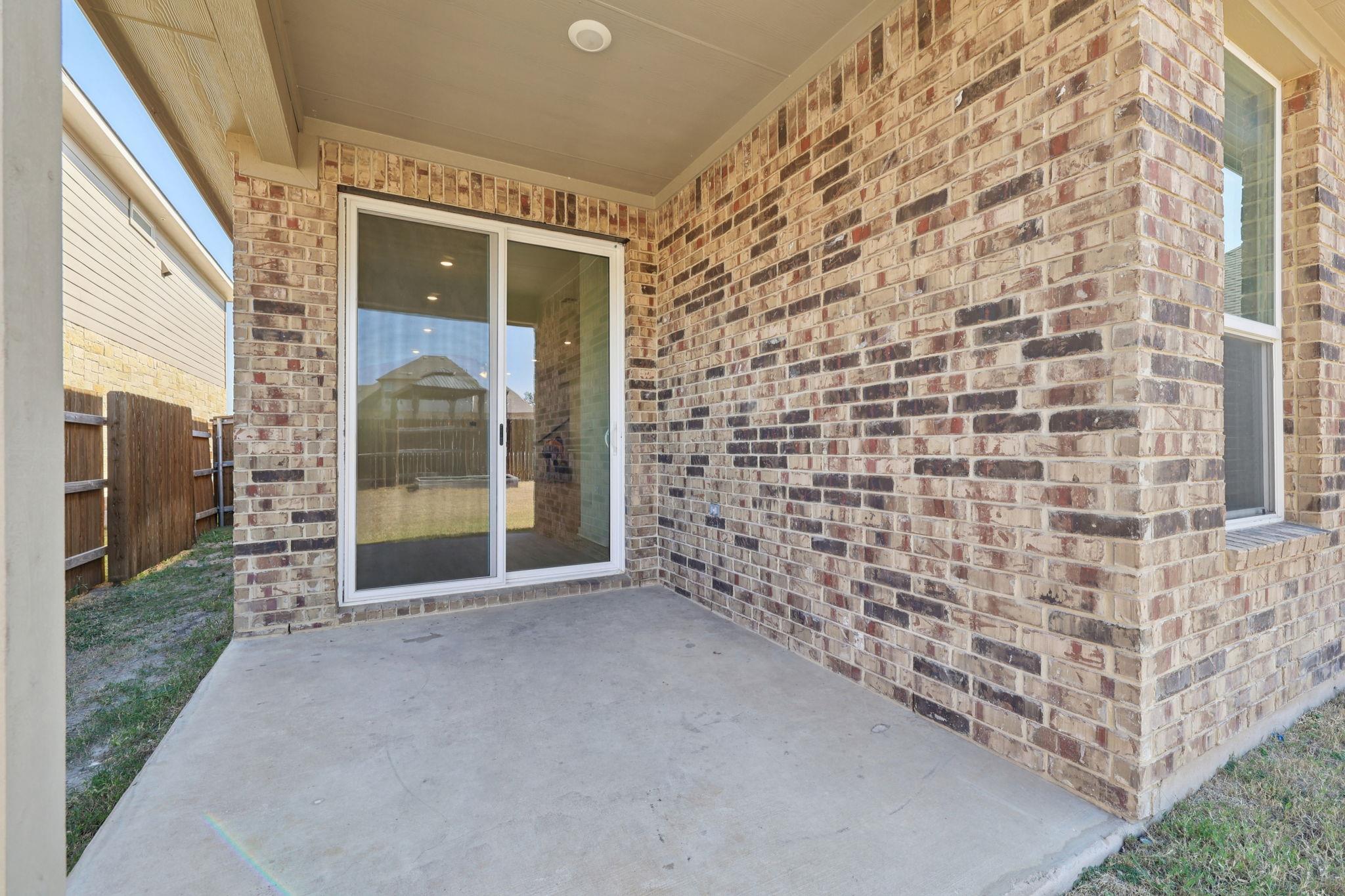 1024 Bear Track Loop Georgetown TX 78628
