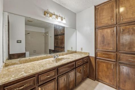1303 Creekview Drive Round Rock TX 78681