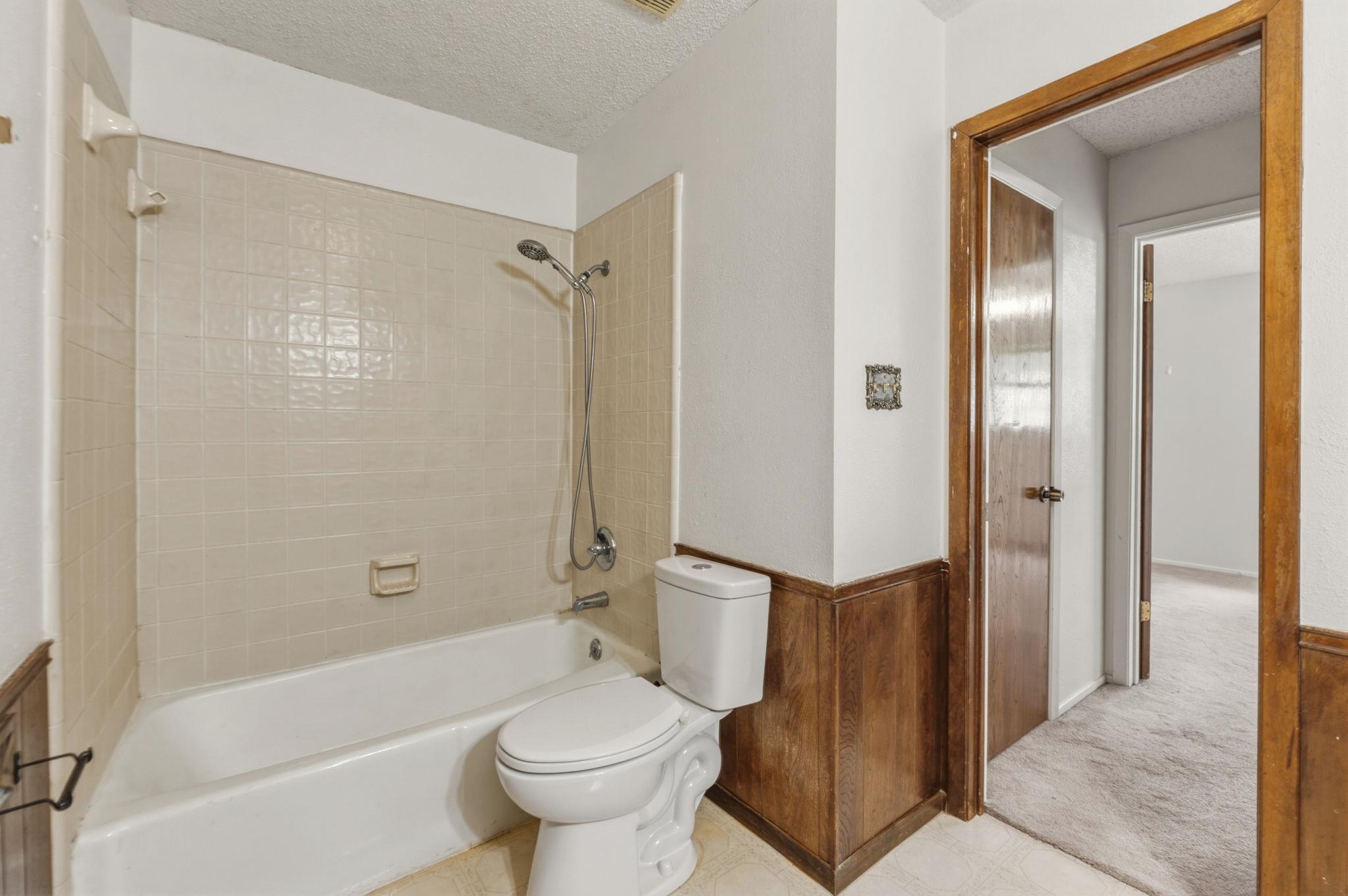 1303 Creekview Drive Round Rock TX 78681