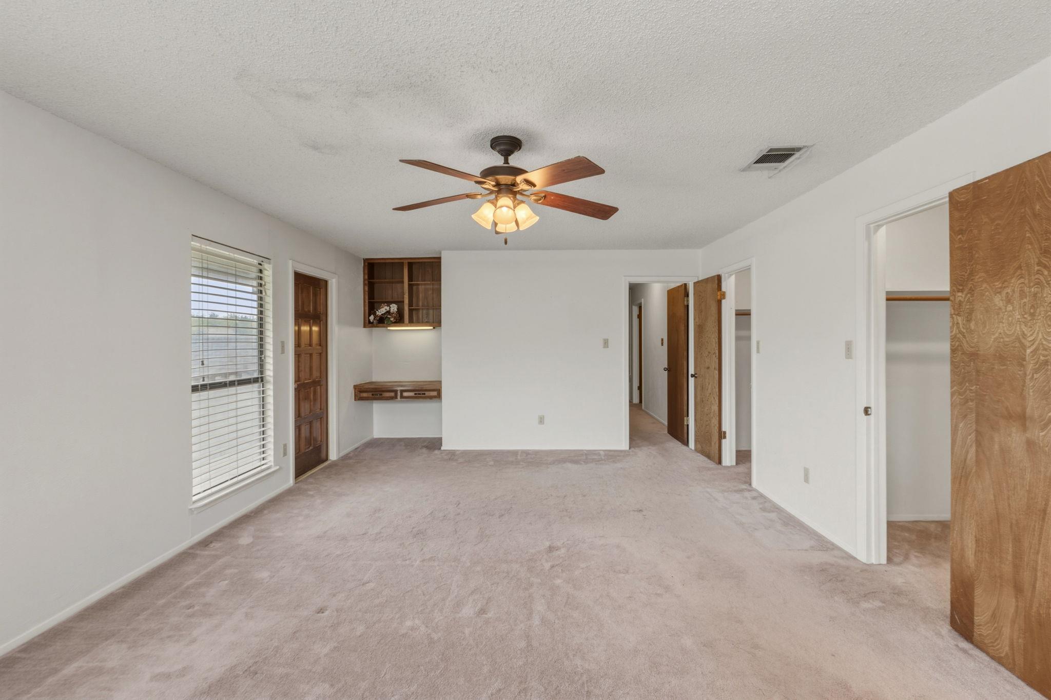 1303 Creekview Drive Round Rock TX 78681