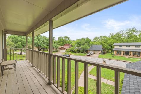 1303 Creekview Drive Round Rock TX 78681