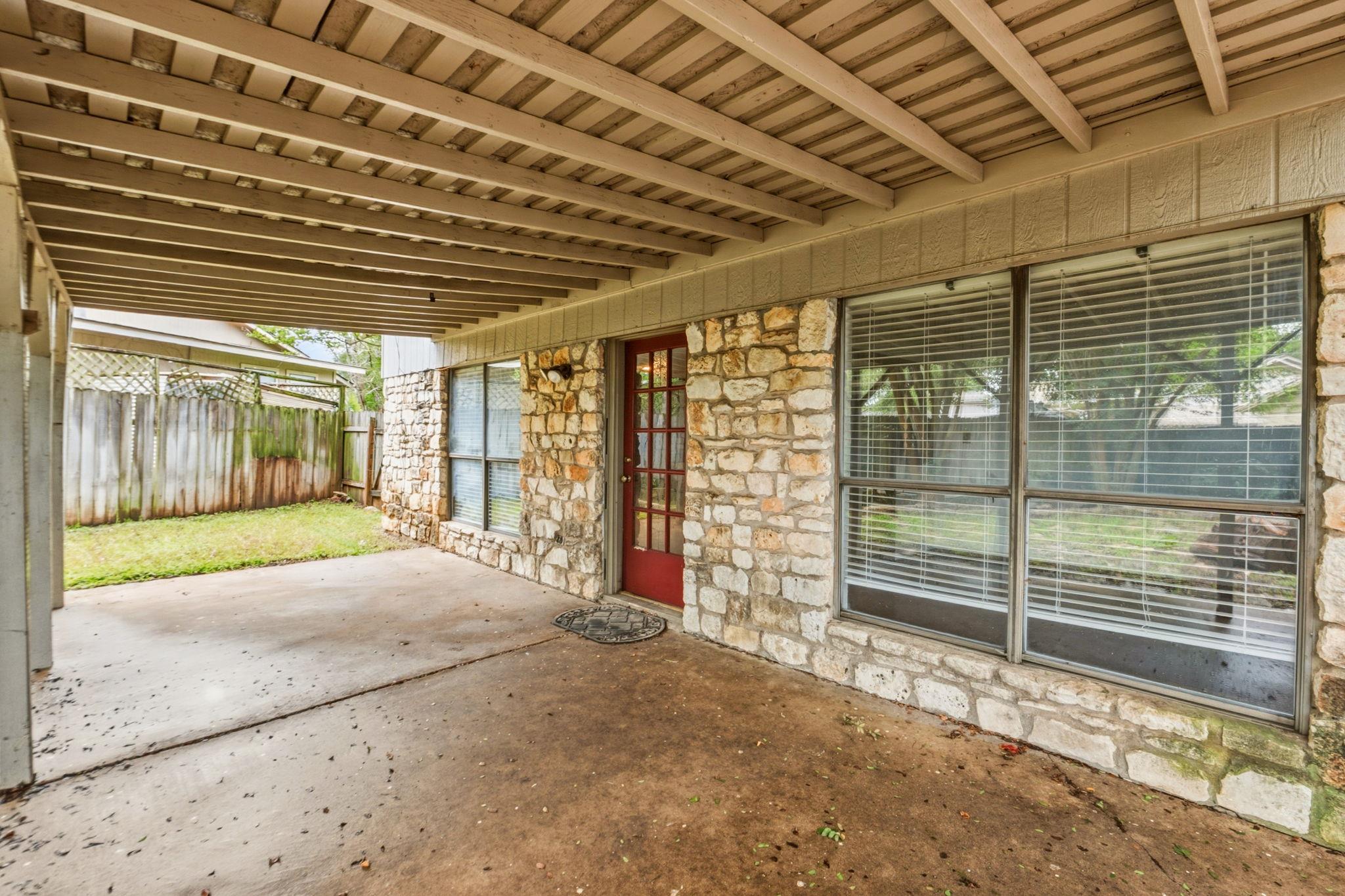 1303 Creekview Drive Round Rock TX 78681
