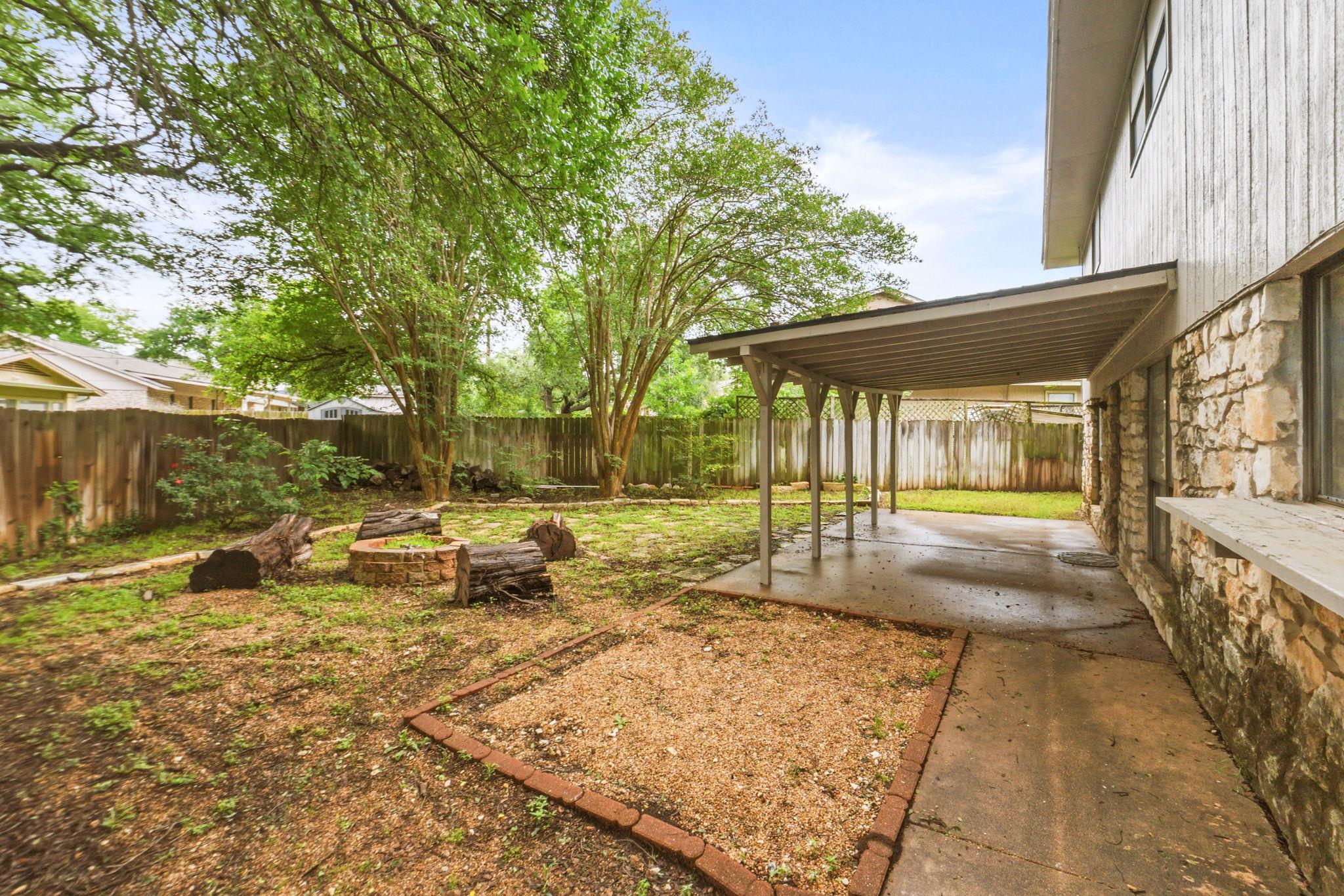 1303 Creekview Drive Round Rock TX 78681