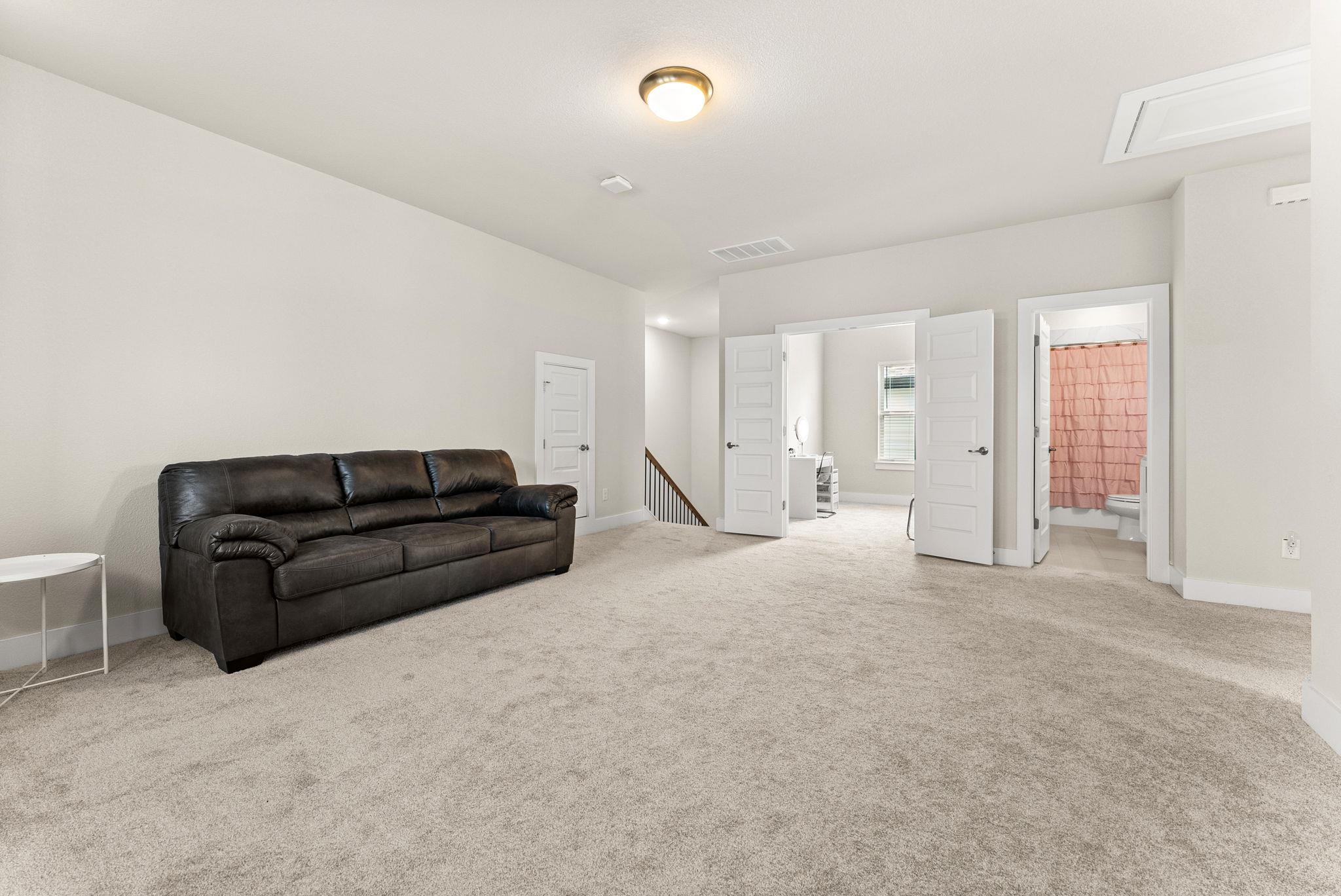 9508 Hamadryas Drive Austin TX 78744
