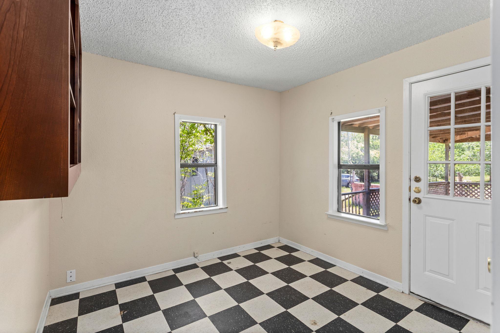 8612 Fm 1854 Dale TX 78616