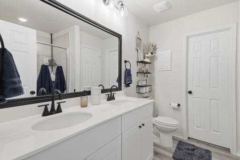 408 Bedford Falls Lane Jarrell TX 76537