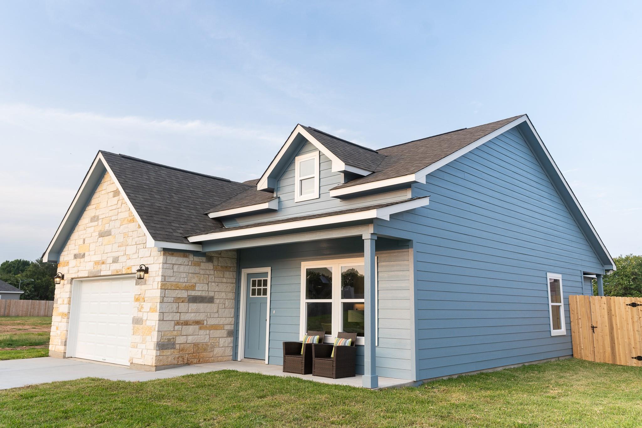 304 String Prairie Way Smithville TX 78957
