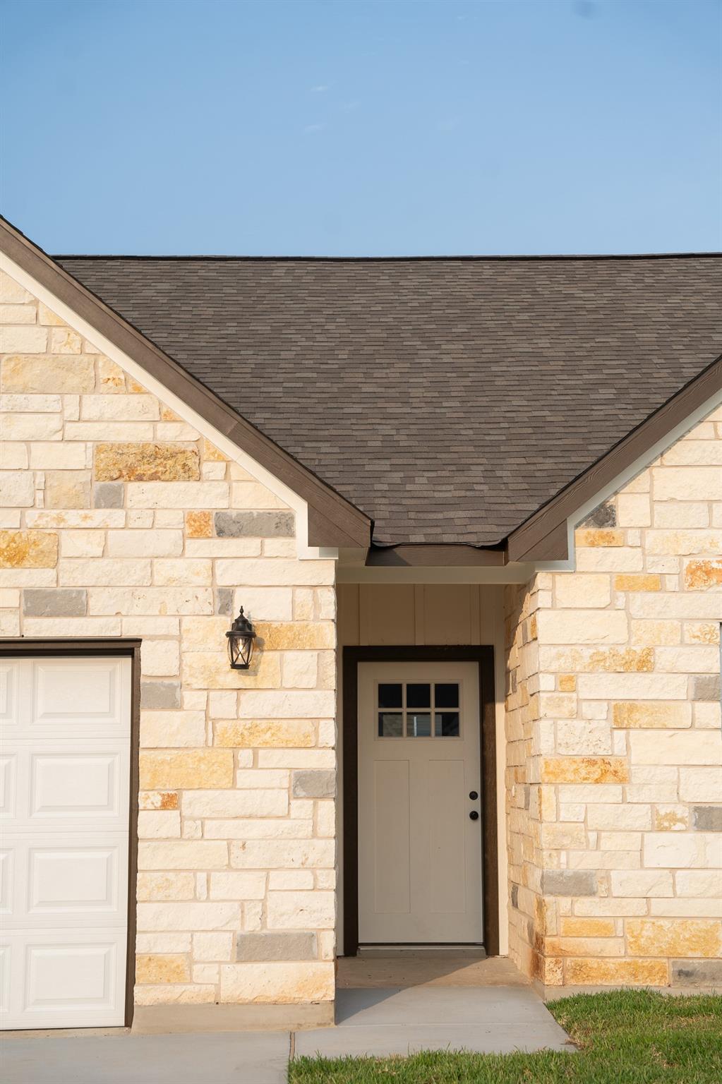 304 String Prairie Way Smithville TX 78957