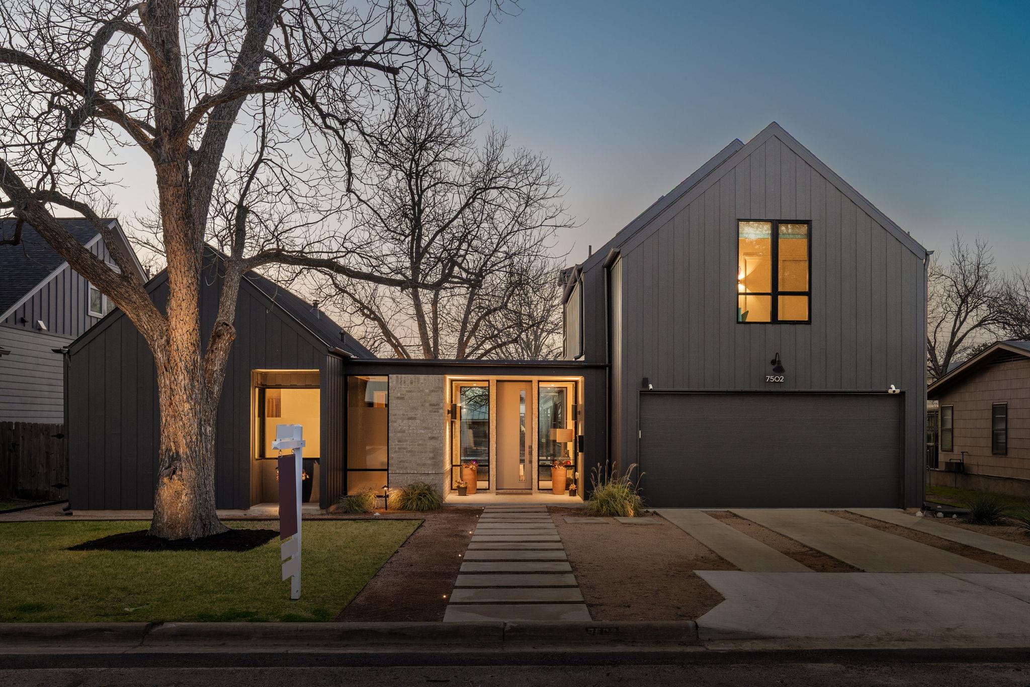 7502 Saint Louis Street Austin TX 78757